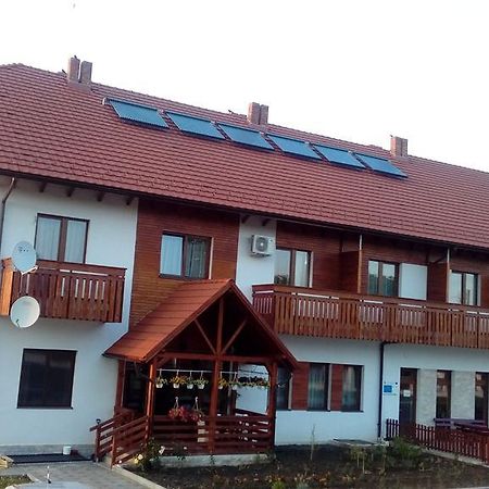 Pensiunea Casa Bunicului Mociu ภายนอก รูปภาพ