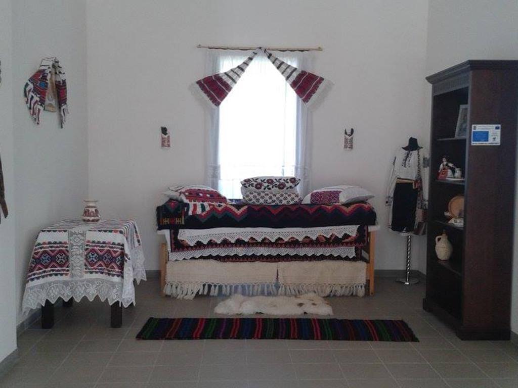 Pensiunea Casa Bunicului Mociu ภายนอก รูปภาพ