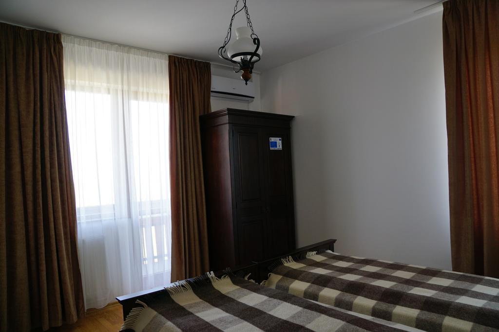 Pensiunea Casa Bunicului Mociu ภายนอก รูปภาพ